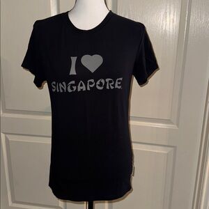 JUNIORS - Black 'I Love Singapore' T-Shirt - Size Large